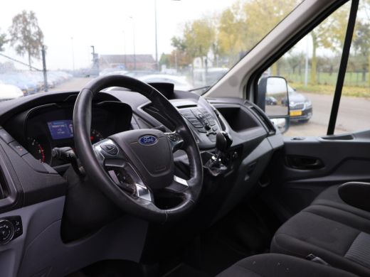 Ford Transit 330 2.2 TDCI 155 PK L3H2 TREND + CAMERA / 2800 KG TREKHAAK / NAVIGATIE ActivLease financial lease