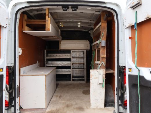 Ford Transit 330 2.2 TDCI 155 PK L3H2 TREND + CAMERA / 2800 KG TREKHAAK / NAVIGATIE ActivLease financial lease