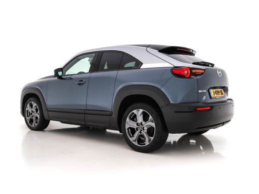 Mazda MX-30 e-SkyActiv 145 First Edition 36 kWh (INCL-BTW) *ADAPT.-CRUISE | HEAD-UP | FULL-LED | NAVI-FULLMAP... ActivLease financial lease