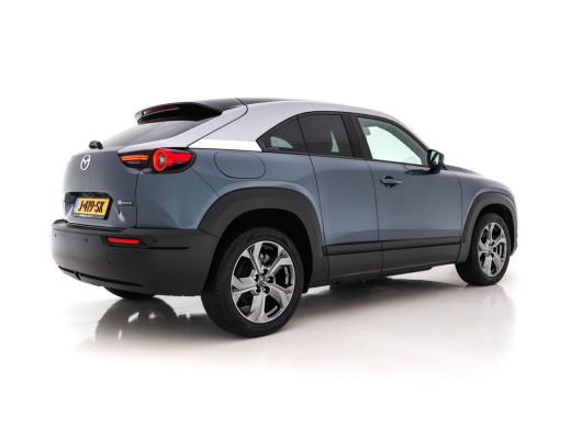 Mazda MX-30 e-SkyActiv 145 First Edition 36 kWh (INCL-BTW) *ADAPT.-CRUISE | HEAD-UP | FULL-LED | NAVI-FULLMAP... ActivLease financial lease