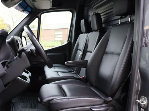 Mercedes Sprinter 319 3.0 CDI V6 190 PK L3H2 + LED / 360 CAMERA / DISTRONIC / 18 INCH / STOELVERWARMING ActivLease financial lease