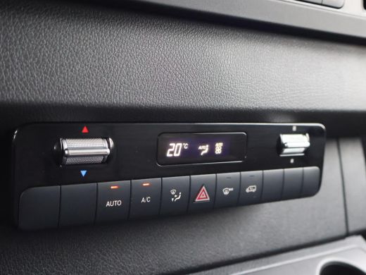 Mercedes Sprinter 319 3.0 CDI V6 190 PK L3H2 + LED / 360 CAMERA / DISTRONIC / 18 INCH / STOELVERWARMING ActivLease financial lease