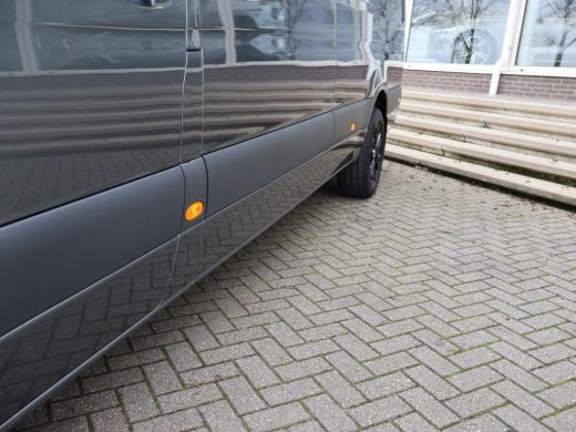 Mercedes Sprinter 319 3.0 CDI V6 190 PK L3H2 + LED / 360 CAMERA / DISTRONIC / 18 INCH / STOELVERWARMING ActivLease financial lease