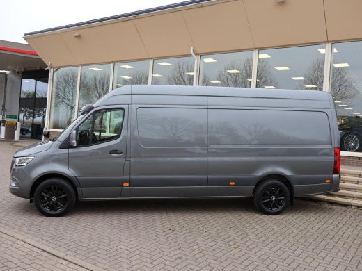 Mercedes Sprinter 319 3.0 CDI V6 190 PK L3H2 + LED / 360 CAMERA / DISTRONIC / 18 INCH / STOELVERWARMING ActivLease financial lease