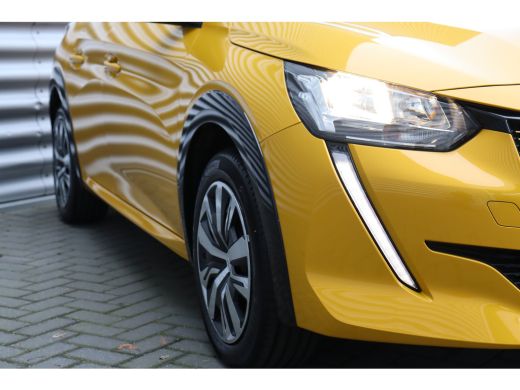Peugeot 208 Peugeot Active elektrisch | 8 jaar fabrieksgarantie of 160.000 kilometer op het accupakket | Clim... ActivLease financial lease