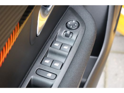 Peugeot 208 Peugeot Active elektrisch | 8 jaar fabrieksgarantie of 160.000 kilometer op het accupakket | Clim... ActivLease financial lease
