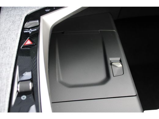 Peugeot 3008 1.2 Hybrid 136 Allure Demo vraag naar km stand ActivLease financial lease