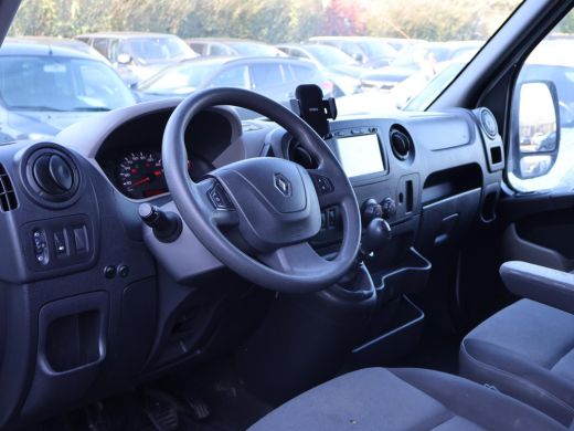 Renault Master T35 2.3 DCI 136 PK BAKWAGEN MEUBELBAK + LAADKLEP / NAVIGATIE / CRUISE / AIRCO ActivLease financial lease