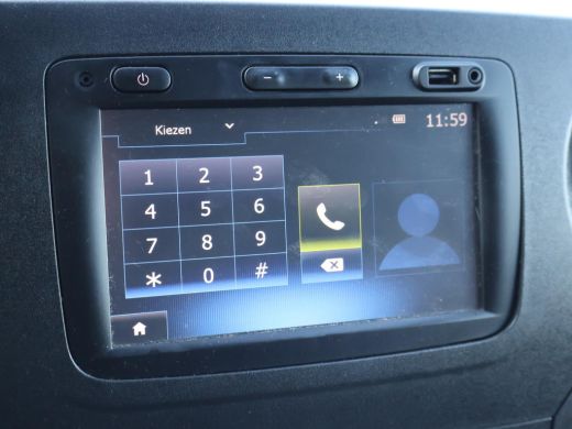 Renault Master T35 2.3 DCI 136 PK BAKWAGEN MEUBELBAK + LAADKLEP / NAVIGATIE / CRUISE / AIRCO ActivLease financial lease
