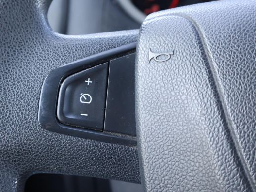 Renault Master T35 2.3 DCI 136 PK BAKWAGEN MEUBELBAK + LAADKLEP / NAVIGATIE / CRUISE / AIRCO ActivLease financial lease