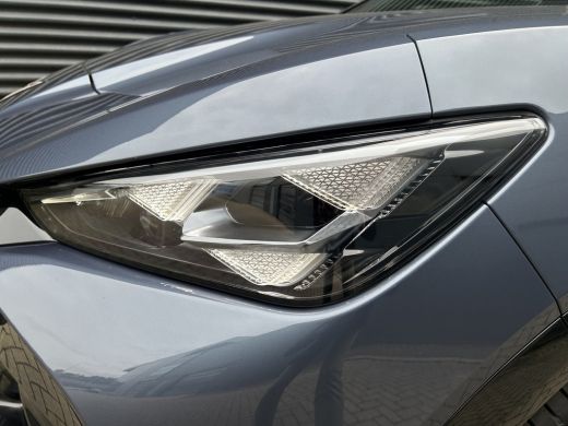 Seat Tavascan VZ Adrenaline 82 kWh ActivLease financial lease