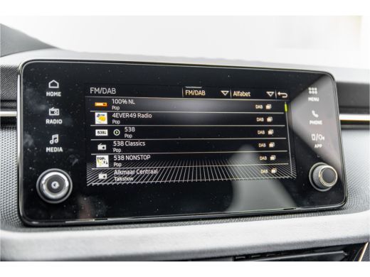 Skoda Scala ŠKODA Business Edition | Achteruitrijcamera | Adaptive Cruise Control | Chromen raamlijsten ActivLease financial lease