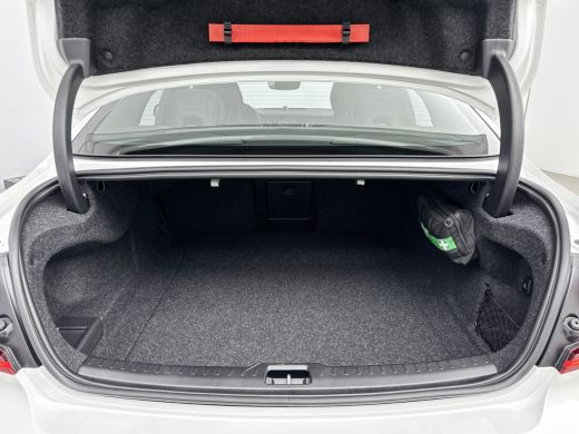 Volvo  S60 T6 Recharge AWD Ultimate Dark | Bowers & Wilkins | 360 Camera | Sportstoelen | Head-up | Trekhaak... ActivLease financial lease