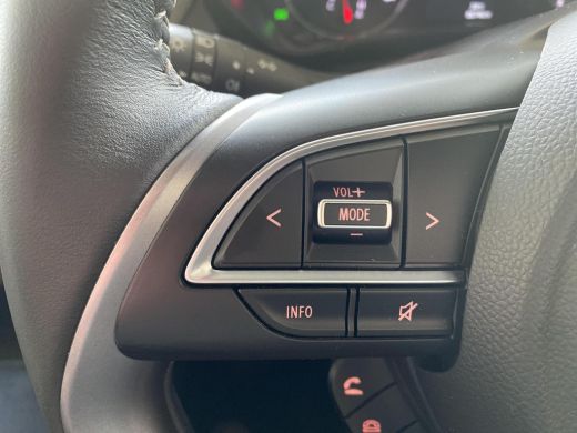 Suzuki Swift 1.2 Style Smart Hybrid DEMO | Navigatiesysteem | Achteruitrijcamera | Apple CarPlay & Android Aut... ActivLease financial lease