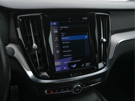 Volvo  S60 2.0 B3 R-Design-Sport-Pack Aut.*LEATHER-MICROFIBRE | FULL-LED | DIGI-COCKPIT | BLIND-SPOT | CAMER... ActivLease financial lease