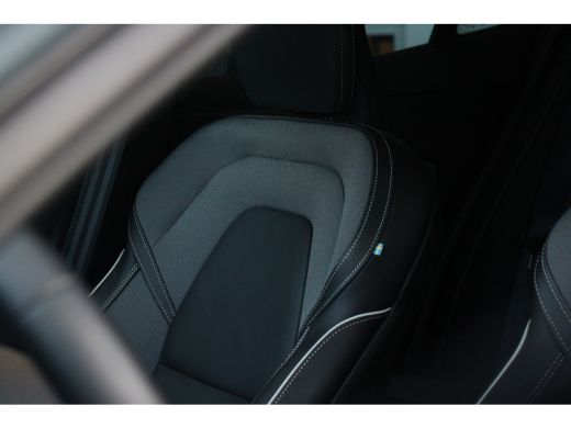 Volvo  S60 Recharge T6 AWD 350pk Plus Dark | Adaptive Cruise | BLIS | Camera | Memory Seats | Stuur/stoelver... ActivLease financial lease