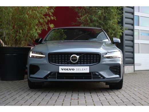 Volvo  S60 Recharge T6 AWD 350pk Plus Dark | Adaptive Cruise | BLIS | Camera | Memory Seats | Stuur/stoelver... ActivLease financial lease