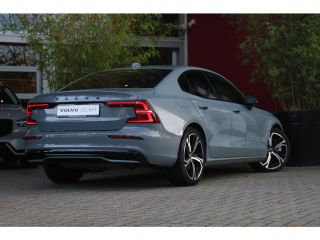 Volvo  S60 Recharge T6 AWD 350pk Plus Dark | Adaptive Cruise | BLIS | Camera | Memory Seats | Stuur/stoelver...