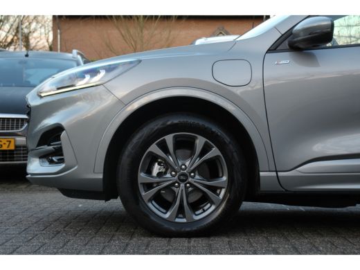 Ford Kuga 2.5 PHEV ST-Line | NL-AUTO! | CAMERA | STANDVERWARMING | NAVI | CLIMA | CRUISE | PARKEERSENSOREN ... ActivLease financial lease