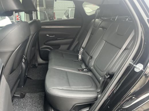 Hyundai Tucson 1.6 T-GDI PHEV Premium 4WD | Plug in hybrid | Kop-Er-Af voordeel! | All-in prijs | Leder bekleding ActivLease financial lease