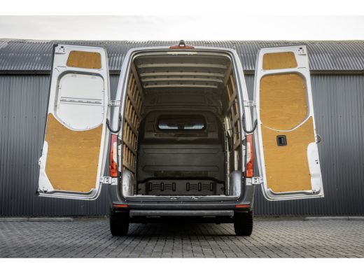 Mercedes Sprinter 211 CDI L2H2 | Automaat | Euro 6 | Mbux | Cruise | Climate | Camera ActivLease financial lease