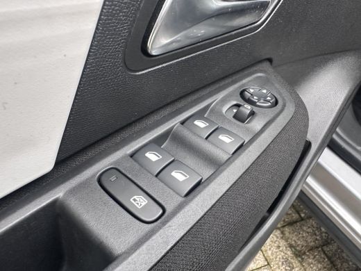 Citroën C4 1.2 Puretech Feel ActivLease financial lease