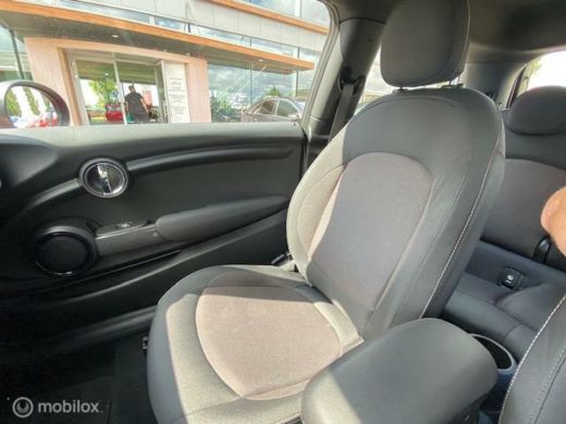 Mini 3-Deurs 1.5 Mini First Pepper ActivLease financial lease