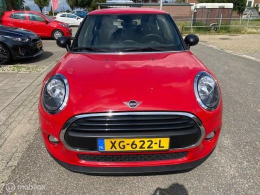 Mini 3-Deurs 1.5 Mini First Pepper ActivLease financial lease