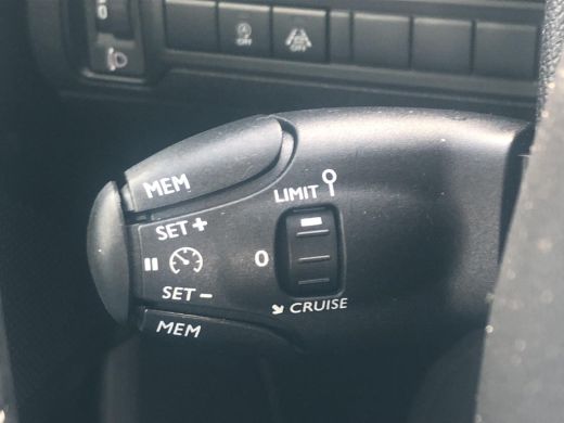 Peugeot 308 1.2 PureTech Blue Lease Premium | Denon Geluid | Camera | Navigatie | Cruise Control | Climate Co... ActivLease financial lease