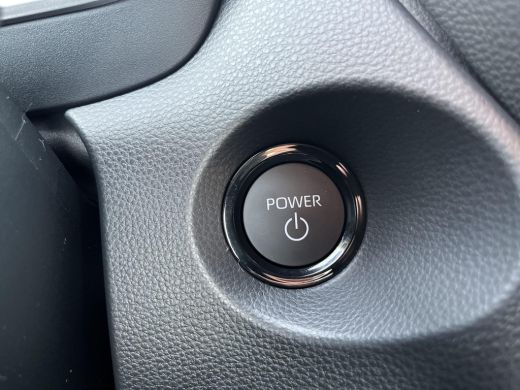 Toyota Corolla Cross Hybrid 140 Dynamic ActivLease financial lease