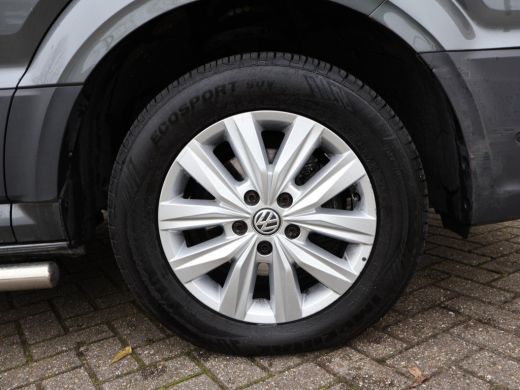 Volkswagen Crafter 35 2.0 TDI 140 PK DSG L3H3 + 3000 KG TREKHAAK + ADAPTIVE CRUISE / STUUR+ STOELVERW. / MASSAGE / L... ActivLease financial lease