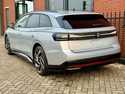 Volkswagen ID.7 Tourer 77kWh 286pk Pro Business ActivLease financial lease