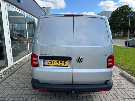 Volkswagen Transporter 2.0 TDI L2H1 Comfortline Nieuwe Distributie ActivLease financial lease