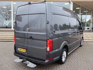 Volkswagen Crafter 35 2.0 TDI 140 PK DSG L3H3 + 3000 KG TREKHAAK + ADAPTIVE CRUISE / STUUR+ STOELVERW. / MASSAGE / L...