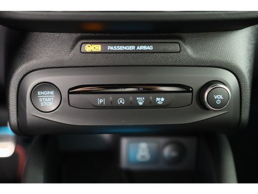 Ford Focus Wagon 1.0 EcoBoost Hybrid ST Line X | Winter Pack | Camera | 18 inch lichtmetalen velgen | Climat... ActivLease financial lease