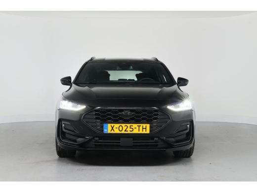 Ford Focus Wagon 1.0 EcoBoost Hybrid ST Line X | Winter Pack | Camera | 18 inch lichtmetalen velgen | Climat... ActivLease financial lease