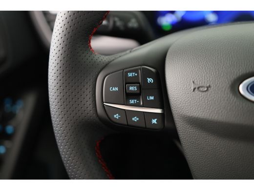 Ford Focus Wagon 1.0 EcoBoost Hybrid ST Line X | Winter Pack | Camera | 18 inch lichtmetalen velgen | Climat... ActivLease financial lease