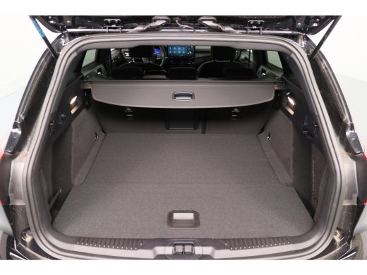 Ford Focus Wagon 1.0 EcoBoost Hybrid ST Line X | Winter Pack | Camera | 18 inch lichtmetalen velgen | Climat... ActivLease financial lease