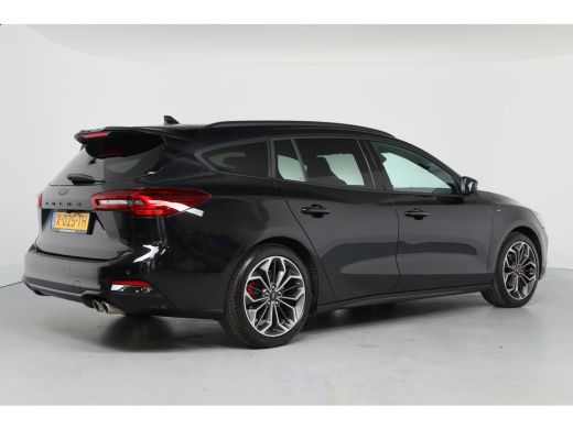 Ford Focus Wagon 1.0 EcoBoost Hybrid ST Line X | Winter Pack | Camera | 18 inch lichtmetalen velgen | Climat... ActivLease financial lease
