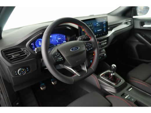 Ford Focus Wagon 1.0 EcoBoost Hybrid ST Line X | Winter Pack | Camera | 18 inch lichtmetalen velgen | Climat... ActivLease financial lease