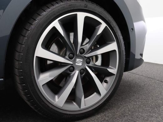 Seat Leon 1.4 TSI eHybrid PHEV FR Business Intense 204PK DSG Navi, Keyless, Pano-Schuifdak, Memory stoel, S... ActivLease financial lease