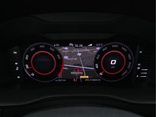Skoda Karoq 1.5 TSI ACT Sportline Business *DIGI-COCKPIT | FULL-LED | DAB | KEYLESS | CAMERA | NAVI-FULLMAP |... ActivLease financial lease