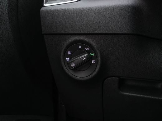 Skoda Karoq 1.5 TSI ACT Sportline Business *DIGI-COCKPIT | FULL-LED | DAB | KEYLESS | CAMERA | NAVI-FULLMAP |... ActivLease financial lease