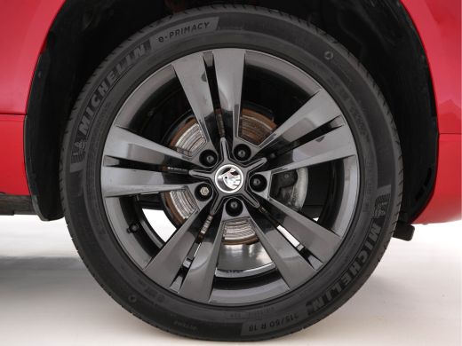 Skoda Karoq 1.5 TSI ACT Sportline Business *DIGI-COCKPIT | FULL-LED | DAB | KEYLESS | CAMERA | NAVI-FULLMAP |... ActivLease financial lease