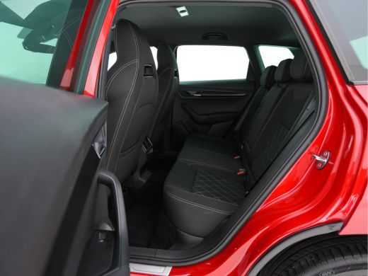 Skoda Karoq 1.5 TSI ACT Sportline Business *DIGI-COCKPIT | FULL-LED | DAB | KEYLESS | CAMERA | NAVI-FULLMAP |... ActivLease financial lease
