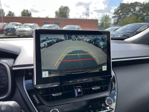 Toyota Corolla Cross Hybrid 140 Style Black Edition ActivLease financial lease