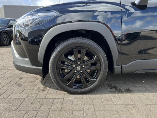 Toyota Corolla Cross Hybrid 140 Style Black Edition ActivLease financial lease