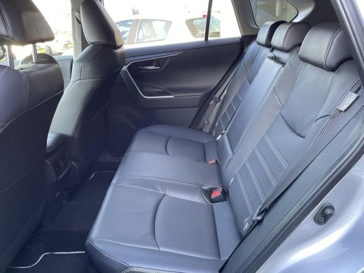Toyota RAV4 2.5 Hybrid Executive **DODE HOEK DETECTIE/ LEDEREN BEKLEDING/ PARKEERSENSOREN** ActivLease financial lease