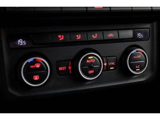 Volkswagen Amarok 3.0 TDI V6 164pk E6 Plus Cab Trendline Airco 07-2018 ActivLease financial lease