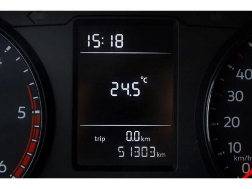 Volkswagen Amarok 3.0 TDI V6 164pk E6 Plus Cab Trendline Airco 07-2018 ActivLease financial lease